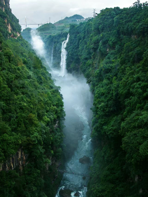 马岭河峡谷｜反向旅游，今年蕞惊喜的秘境-沐光橙香